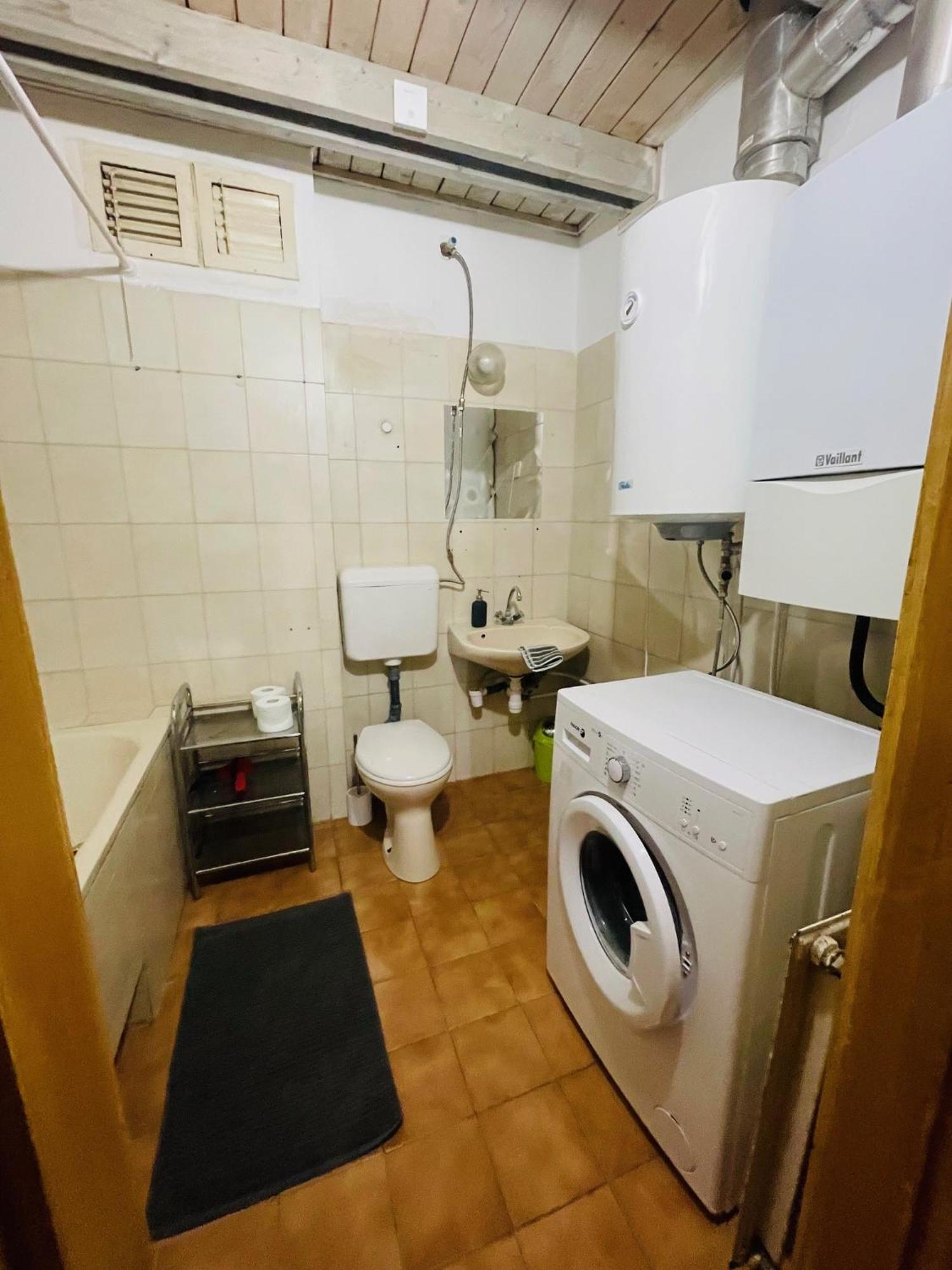 Greenpark Garden Villa Family Apartments Near Tokaj เซเรนช์ ภายนอก รูปภาพ