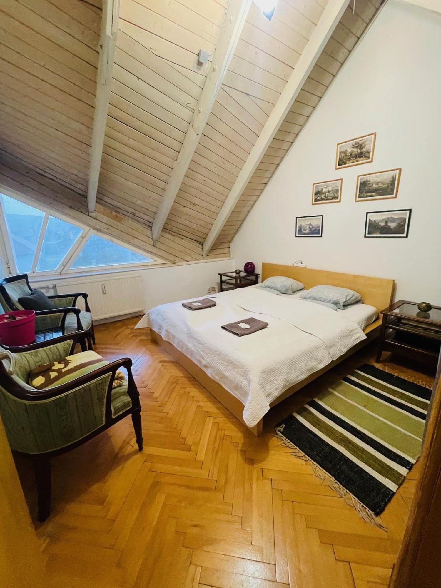 Greenpark Garden Villa Family Apartments Near Tokaj เซเรนช์ ภายนอก รูปภาพ